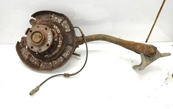 Peugeot 406 Rear wheel hub spindle/knuckle 