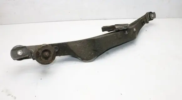 BMW X1 F48 F49 Rear differential/diff mount bracket 6868778