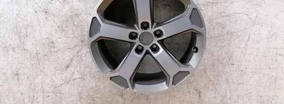 R18 alloy rim