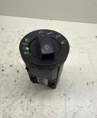 Audi A4 S4 B7 8E 8H Light switch 8E0941531D