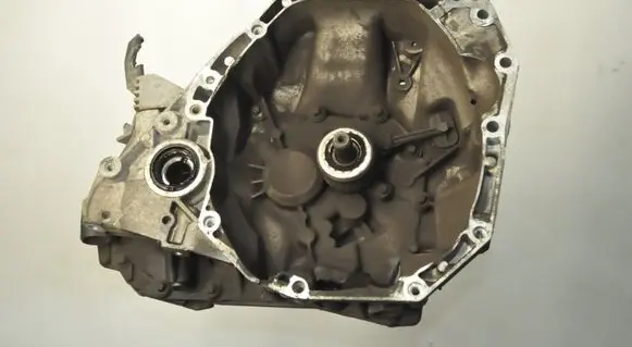 Nissan Juke I F15 Manual 6 speed gearbox JR5339