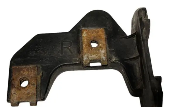 BMW 5 E39 Front bumper mounting bracket