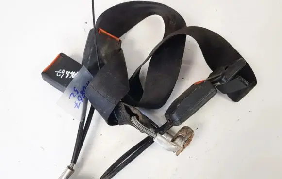 Audi 80 90 B2 Rear seatbelt buckle 443857739A