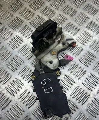 Subaru Forester SF Rear door lock 