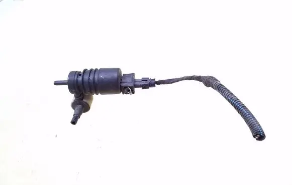 Opel Astra G Windscreen/windshield washer pump