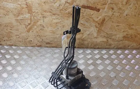 KIA Sportage ABS Pump 58920F1110 A1000717AAA R36GAF1C1226912