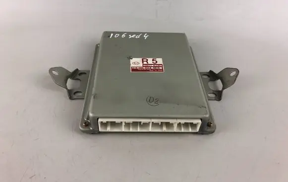 Subaru Impreza II Engine control unit/module 22611AL240