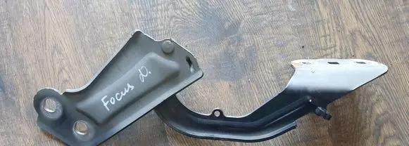 Ford Focus Engine bonnet/hood hinges BM51A16800AD