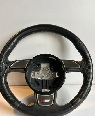 Audi A3 S3 8V Steering wheel 8U0124A