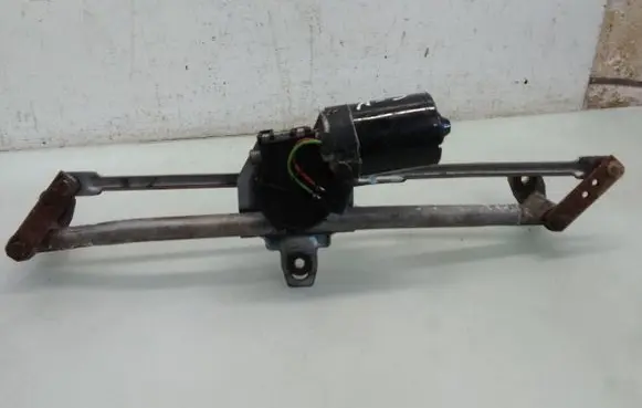 Audi A3 S3 8L Front wiper linkage and motor 1J0955325A