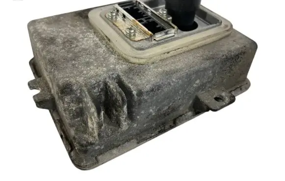BMW 3 E46 Headlight ballast module Xenon 6925647 5840111599
