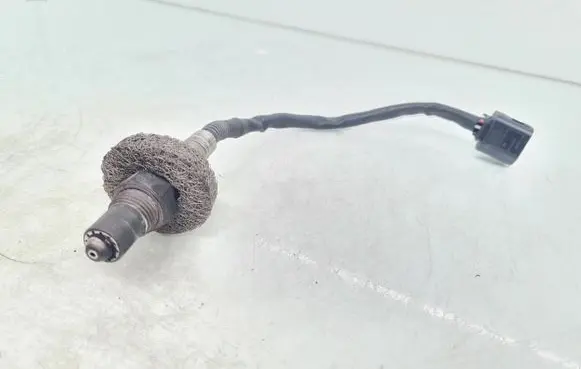 BMW 1 F20 F21 Lambda probe sensor 7595353