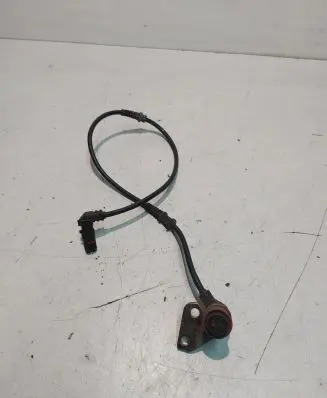 Mercedes-Benz E W210 ABS brake wheel speed sensor 0265006189