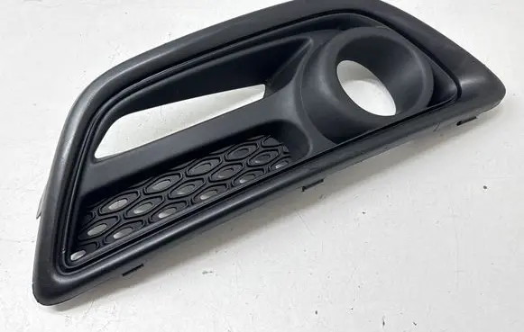 Renault Captur Front fog light trim/grill 620740754R