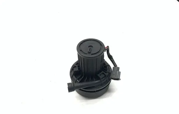Jaguar XJ X350 Secondary air pump 6R839A486AA