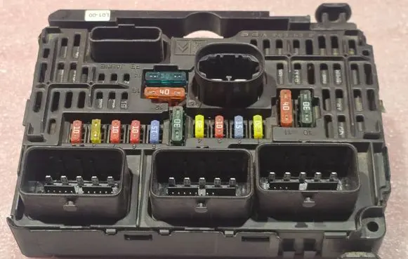 Peugeot 407 BSM Control unit 9656086080 BSML0100 S118983001J
