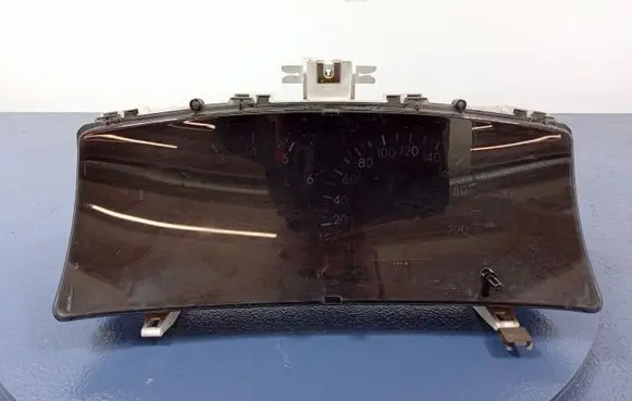 Toyota Corolla Verso E121 Speedometer (instrument cluster) 83800-13150