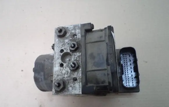 Alfa Romeo 147 ABS Pump