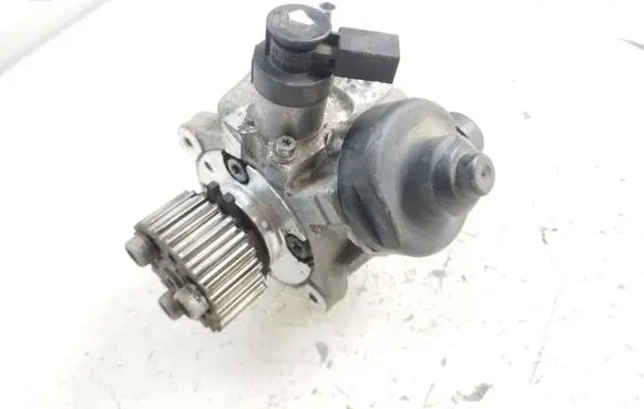 Skoda Superb B6 (3T) Fuel injection high pressure pump 03L130755D 0445010514 07120910