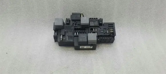 Mercedes-Benz E W213 Fuse module A2139062202