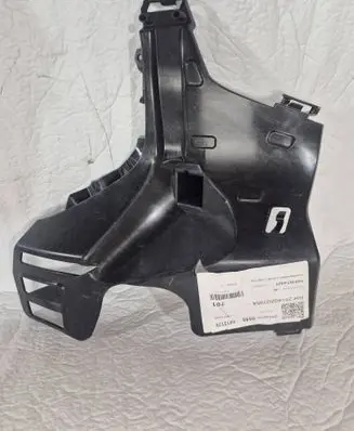 Volvo XC40 Front bumper mounting bracket 32136092