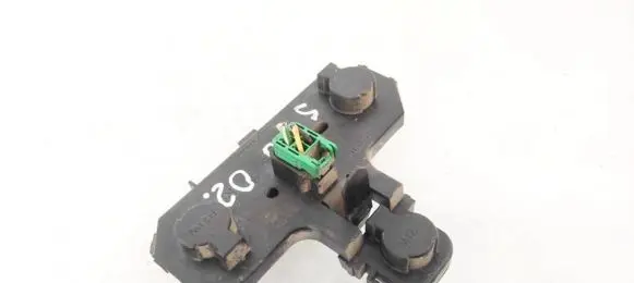 Volvo S80 Tail light bulb cover holder 14997401 149974-01