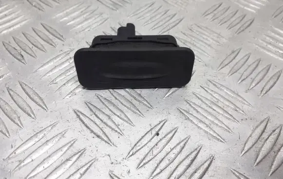 Renault Scenic II - Grand scenic II Tailgate/boot open switch button 8200076258