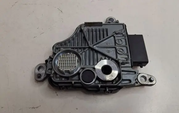 Peugeot 508 Combustion control unit/module 9831606080