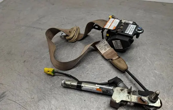 Honda CR-V Front seatbelt 81850SWWG0 6073524