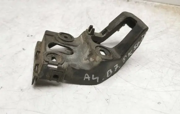 Audi A4 S4 B7 8E 8H Fender mounting bracket 8E0853921D