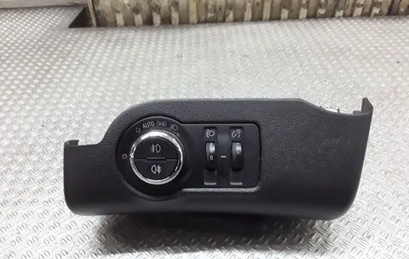 Opel Insignia A Light switch 13268702