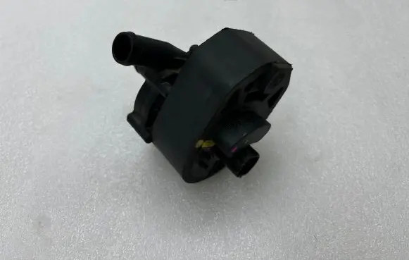 Tesla Model S Electric auxiliary coolant/water pump 105723500F 16338B1522