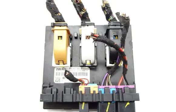 Audi TT TTS Mk2 Comfort/convenience module 8P0907063B 5DK00965425