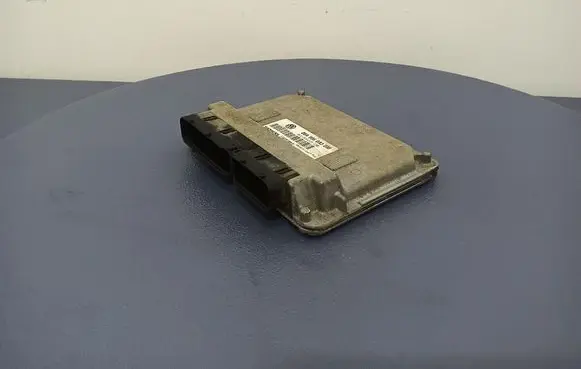 Skoda Octavia Mk2 (1Z) Engine control unit/module ECU 06A906033DM