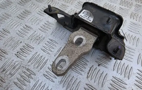 Ford B-MAX Engine mount bracket 8V517M121AE