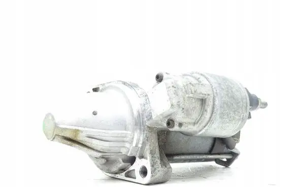 BMW 5 F10 F11 Starter motor 7616500
