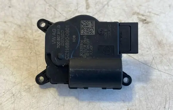 Volkswagen T-Roc Air flap motor/actuator 2Q0907511D