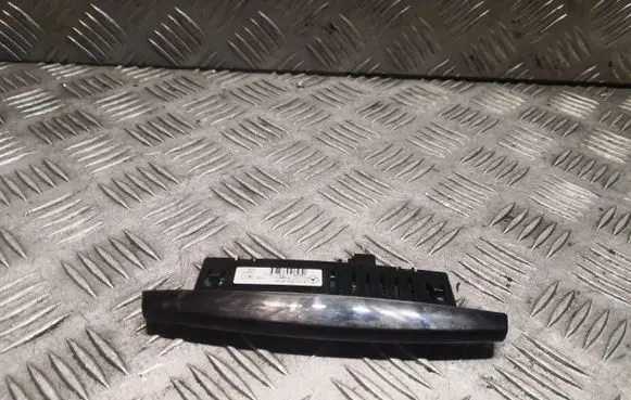 Mercedes-Benz E A207 Parking PDC sensor display screen 0015424623 A0015424623