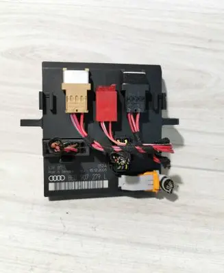 Audi A4 S4 B7 8E 8H Comfort/convenience module 8E0907279L