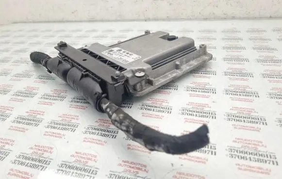 Volkswagen PASSAT B6 Engine control unit/module 03C906021
