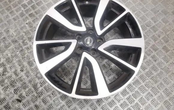 Nissan X-Trail T32 R19 alloy rim 