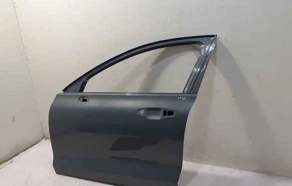 Volvo S60 Front door 31655322