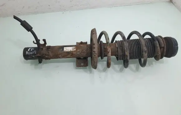 Seat Ibiza IV (6J,6P) Front shock absorber with coil spring 6R0413031F