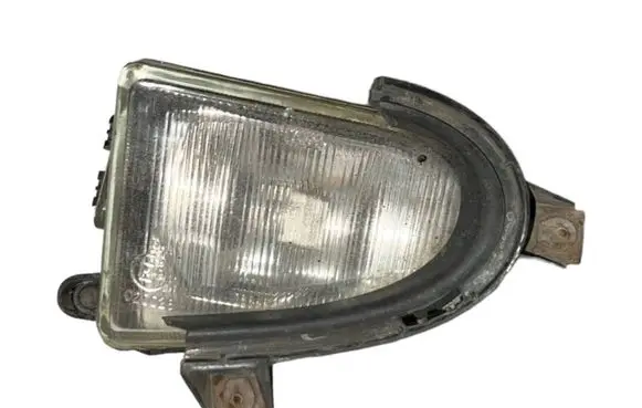 Volkswagen Polo III 6N 6N2 6NF Front fog light E9020028