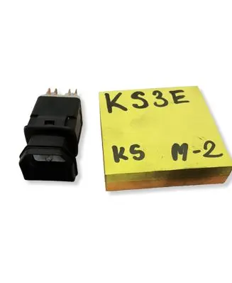 Renault Scenic I Hazard light switch 7700817335