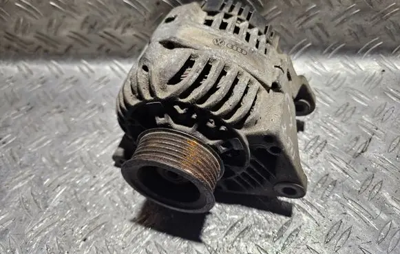 Audi A4 S4 B5 8D Generator/alternator 058903016B