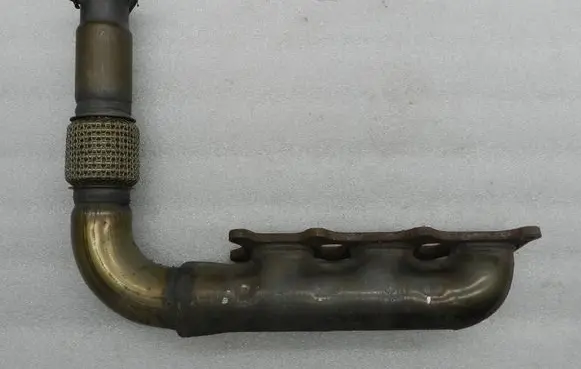 Exhaust manifold