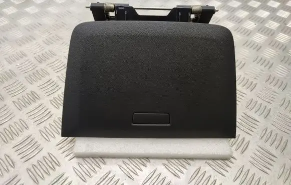 Volkswagen Golf Sportsvan Glove box 517857922F
