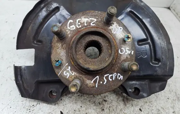 Hyundai Getz Front wheel hub