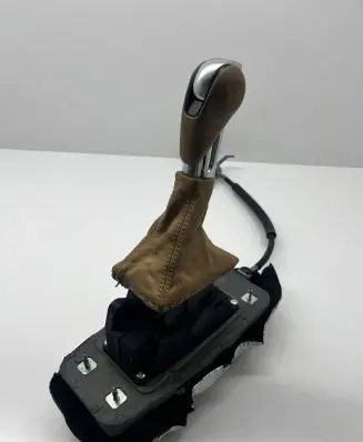 Porsche Macan (95B) Gear shifter/selector 95B713041D 290515 98868